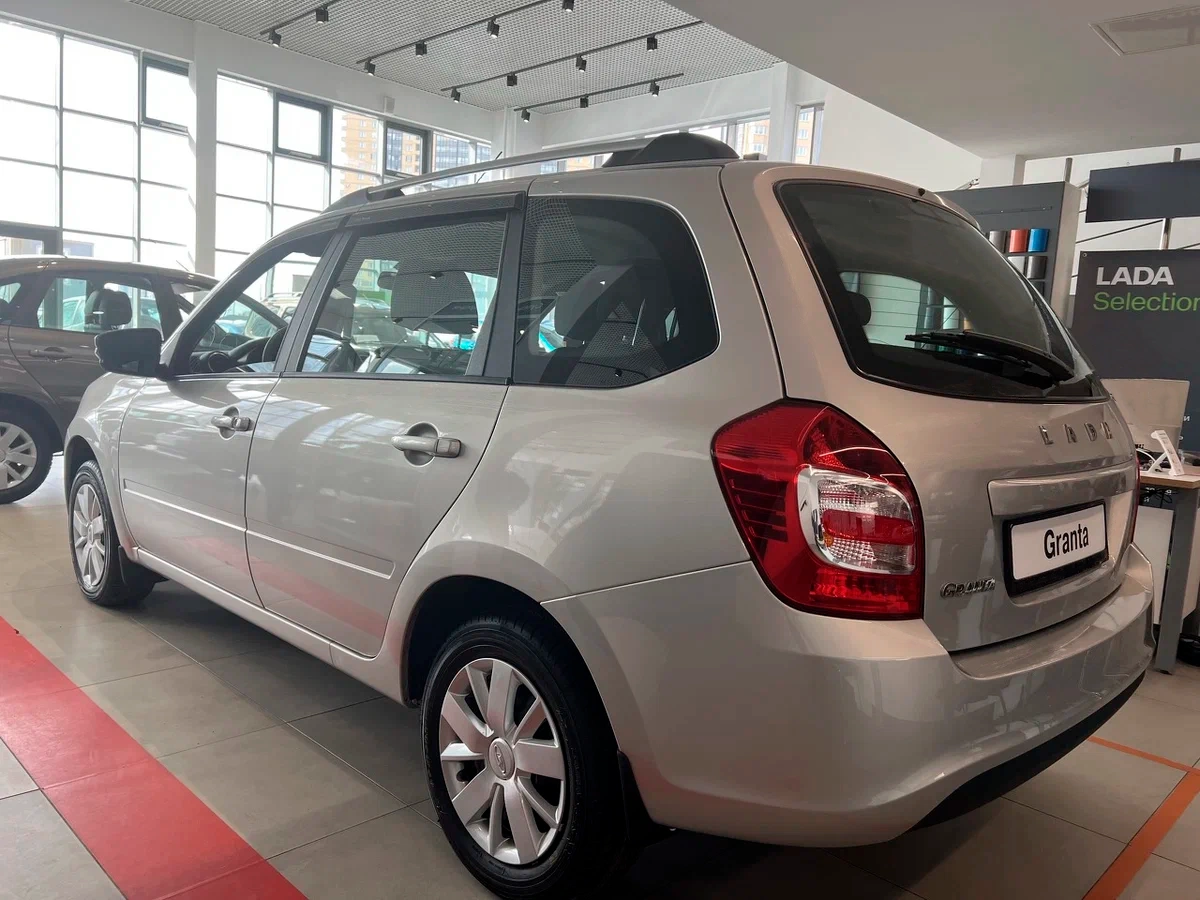 Lada Granta Универсал в Краснодар - фото №2