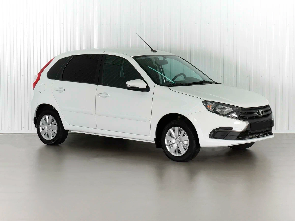 Lada Granta Хэтчбек в Краснодар - фото №1